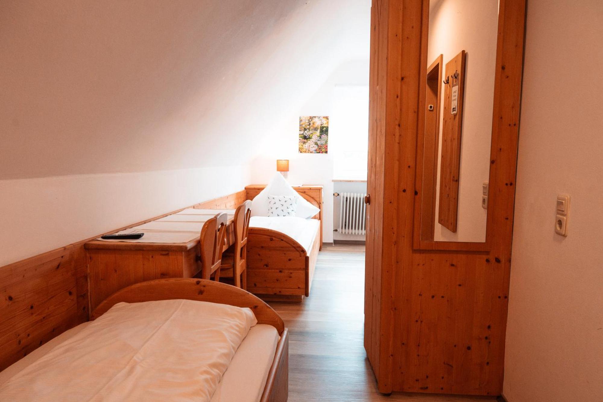 Postwirt - Gaestehaus Kipfenberg Buitenkant foto