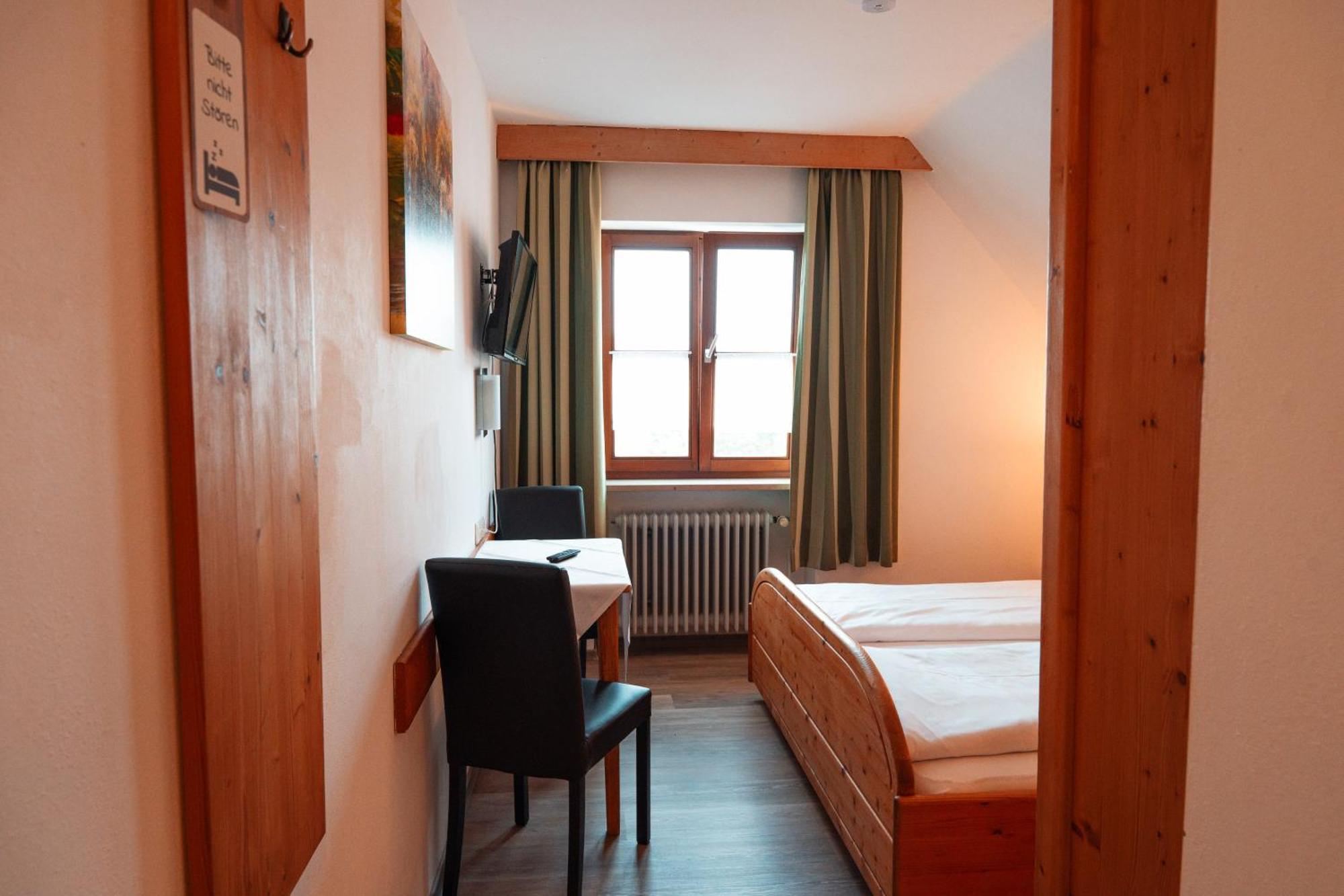 Postwirt - Gaestehaus Kipfenberg Buitenkant foto
